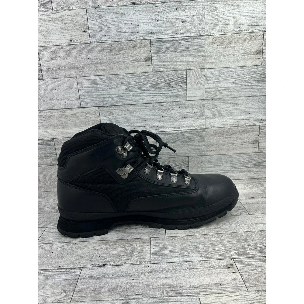 Timberland conquer trails